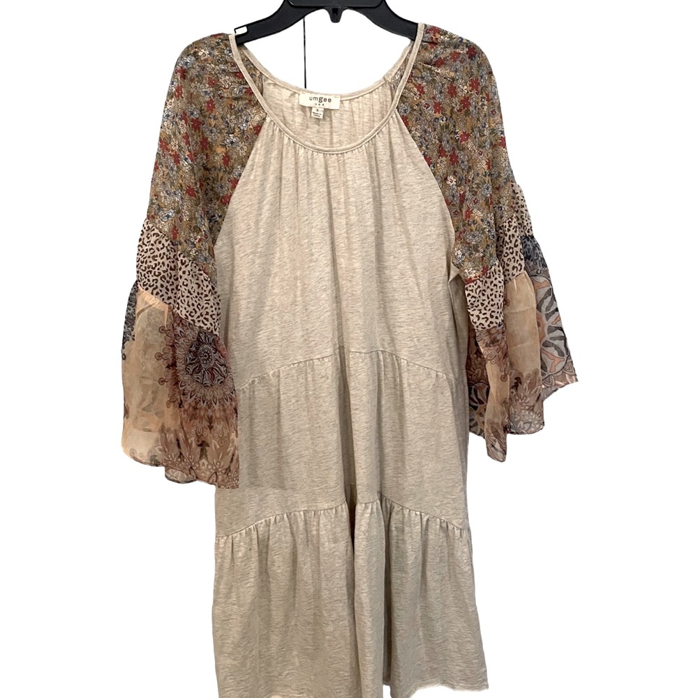 Umgee boho tiered mini dress with contrasting patchwork type sleeves, size S